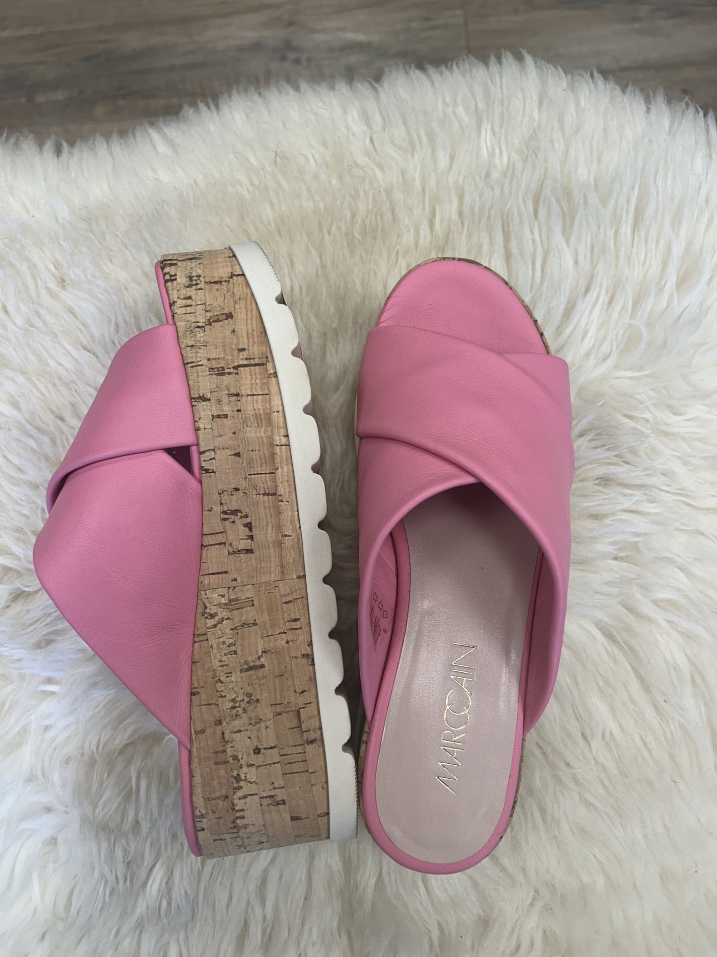 Marccain Leather Platform Flip Flops